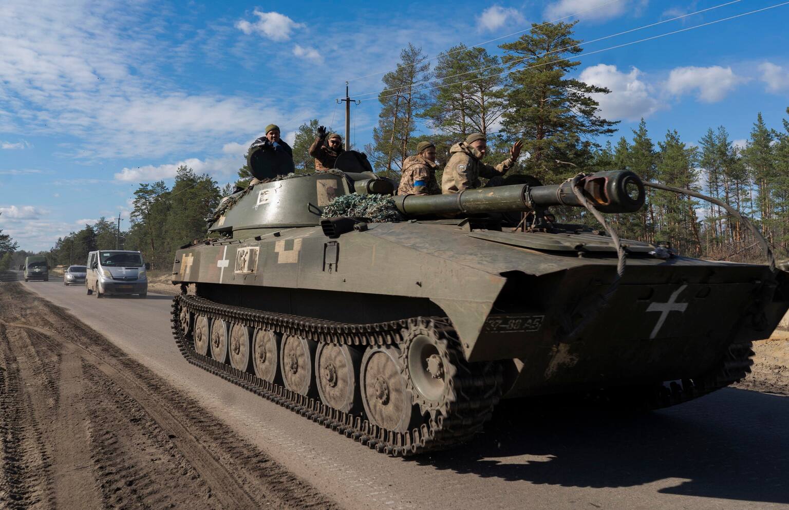 Guerra in Ucraina, cosa sappiamo sulla controffensiva e sulla difesa di